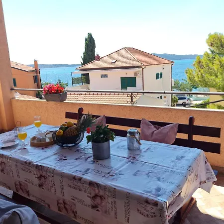 Nomi Apartmán Brodarica (Sibenik-Knin)