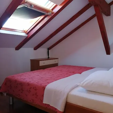Apartmán Nomi Brodarica (Sibenik-Knin)