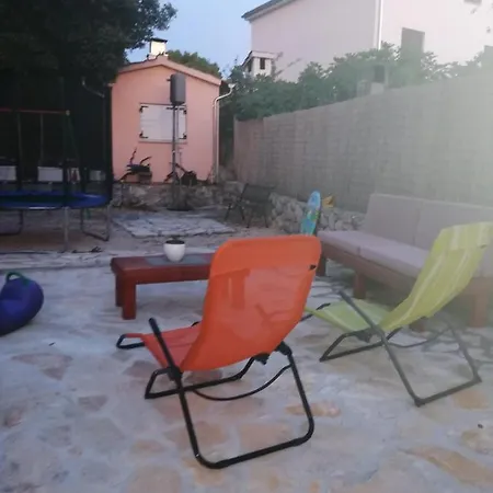 Nomi Apartment