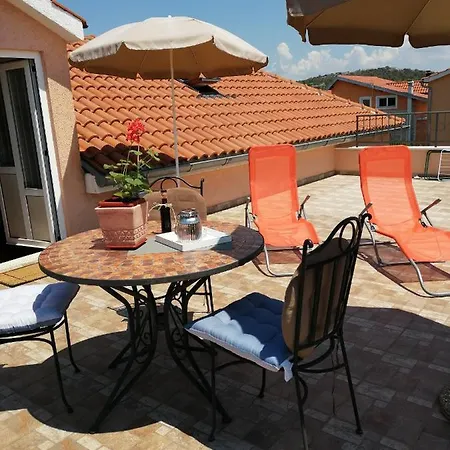Apartmán Nomi *